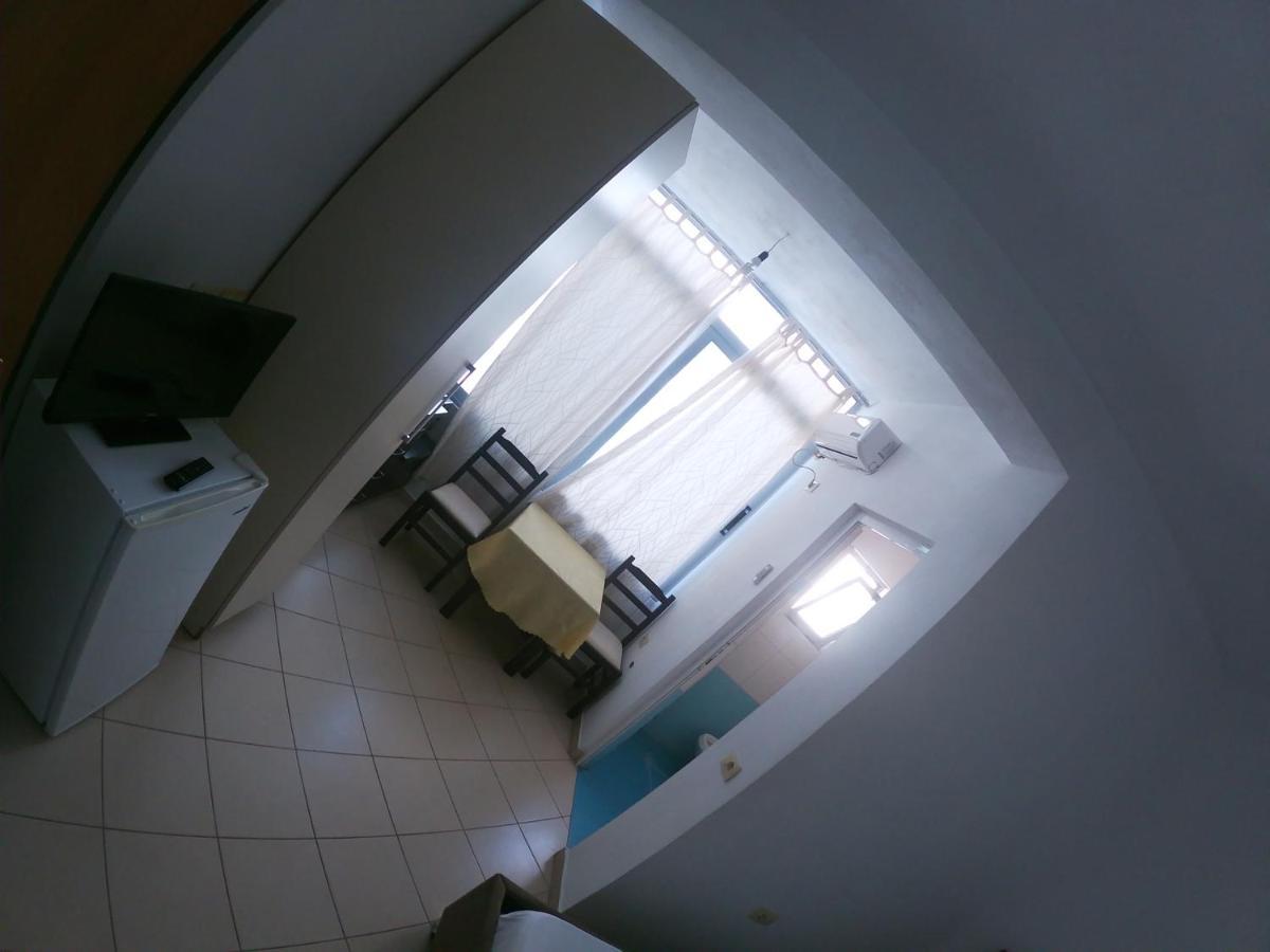סרנדה Honey Apartments Near Promenade מראה חיצוני תמונה